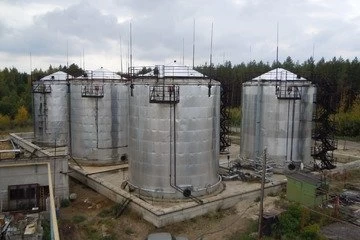 Bitumen tank farms vertical steel tanks